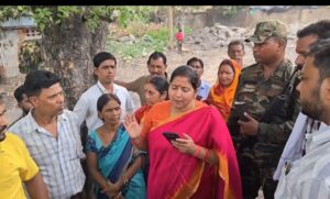 MLA RAGINI SINGH KO AAY GUSSA